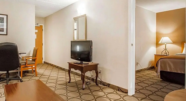 Люкс Comfort Inn Truro