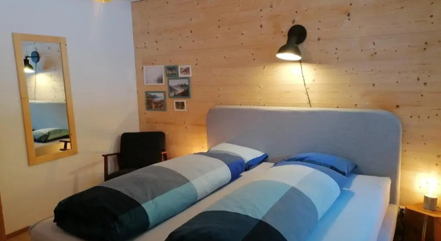 CANOLS#32, Book Hotel Vaz-Obervaz Grisons