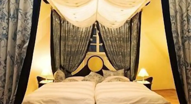 Märchenhotel, Забронировать Отель Отели Бернкастель-Кус с завтраком, рядом с Mittelalterlicher Marktplatz, Завтраки