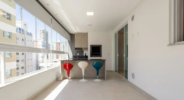 Apt w/ Gourmet Balcony 450m From Beach Reb0802, Забронировать Апартаменты/квартира Итапема Санта-Катарина