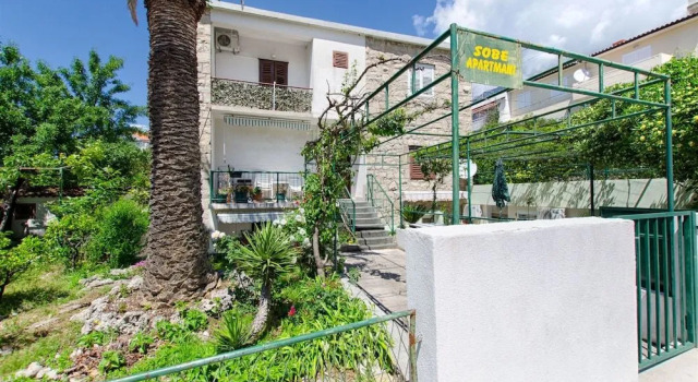 Apartments Juranovic