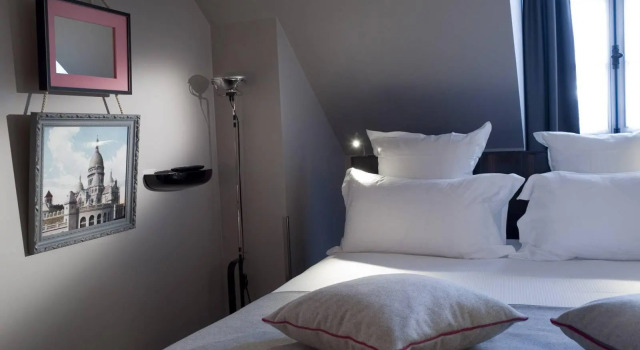 Двухместный номер Comfort Hotel Saint Dominique