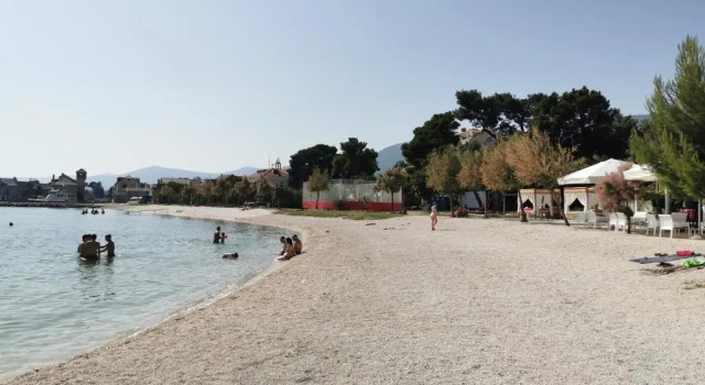 Апартаменты Apartments Kastilac next to the sea