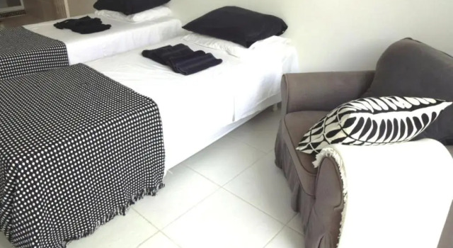 A1 APARTMENT budget at JAN THIEL Curacao, Забронировать Апартаменты/квартира Отели Виллемстад с парковкой, рядом с Jan Theil, Парковка