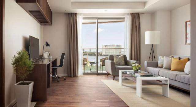 Люкс Hotel Emion Phnom Penh