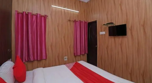 OYO 27750 Bhagwati Residency