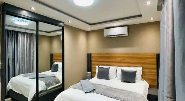 Deluxe Hütte Que Self Catering Apartments