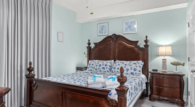 NEW PROPERTY! Vacation Right on the Gulf in Sand & Seafoam Villa Sleeps 6, Забронировать Апартаменты/квартира Панама-Сити Панхэндл Флорида, рядом с Остров Шелл