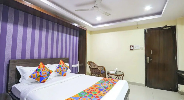 Номер Deluxe FabHotel Royal Residency II - Nr Lakdikapul Metro Station