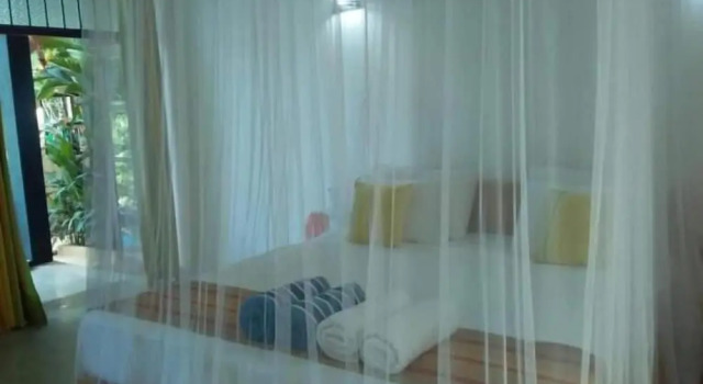 Randoni Villa