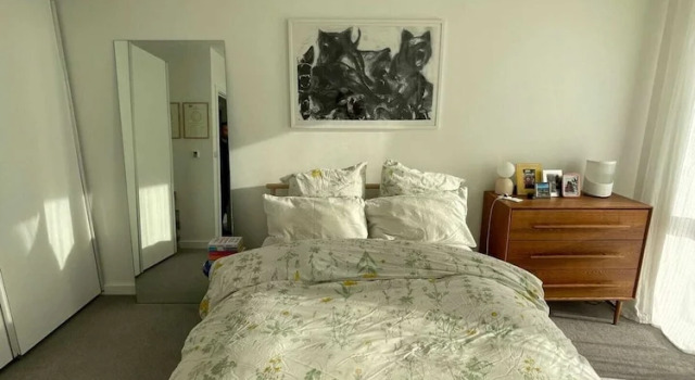 Bright 1BD Flat W/balcony - Heart of Brixton!