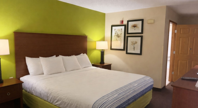 Номер Standard Coratel Plus Suites by Jasper Black River Falls