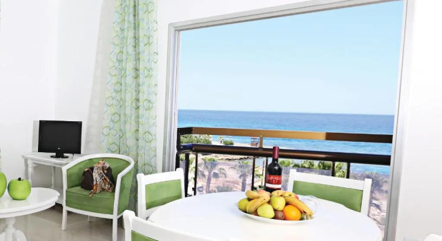 Апартаменты c 1 комнатой с видом на море Marlita Beach Hotel Apartments