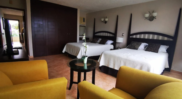 Lovely Beachfront Estudio in Hotel Zone, Prenota Hotel Hotel a Quintana Roo con piscina, Piscina