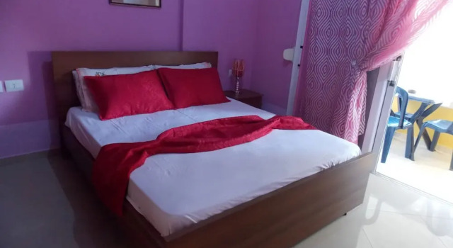 Апартаменты Yellow City Apartments