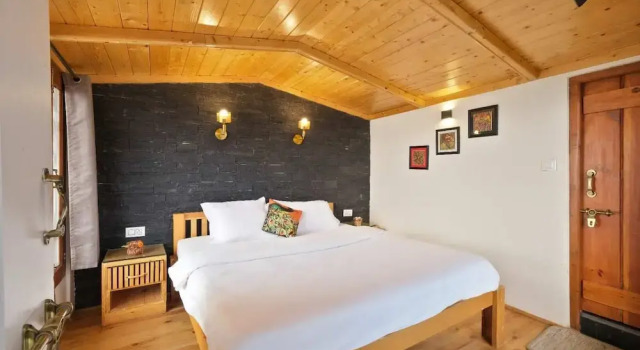 Jomotel Dayaar, Book Motel Fagu Himachal Pradesh