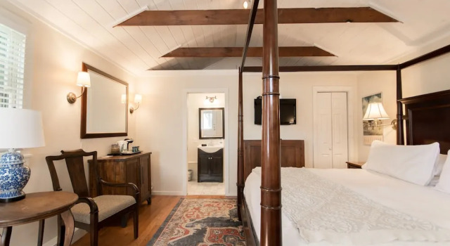 Номер Superior Marshall Slocum Inn
