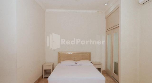 Люкс Denva Guest House Kemang RedPartner
