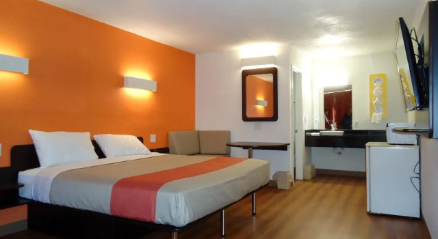 Номер Deluxe Motel 6-Connellys Springs, NC