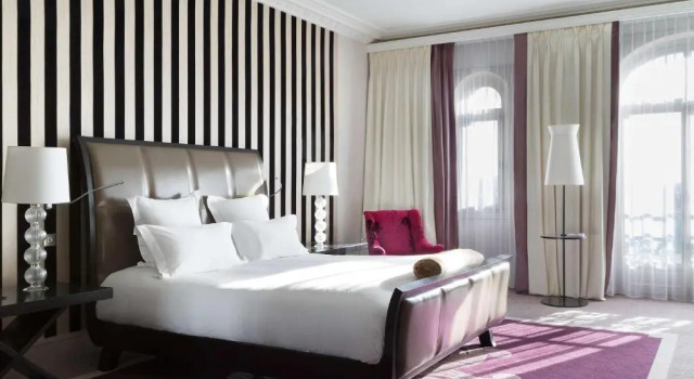 Семейный номер Standard с видом на море Le Grand Hotel de Cabourg - MGallery Collection