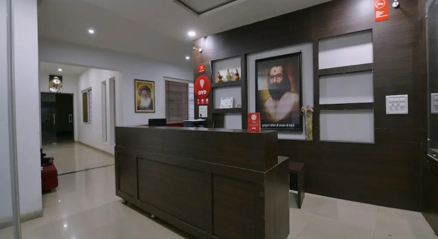 OYO 9969 Hotel Kshipra Dham, Забронировать Отель Отели штата Махараштры 3 звезды, 3*