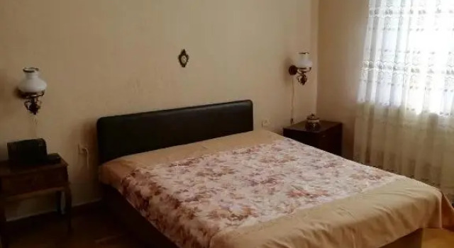 Tsaishi House