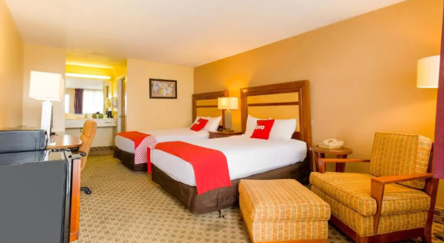 Четырёхместный номер Standard Best Western Wyota Inn