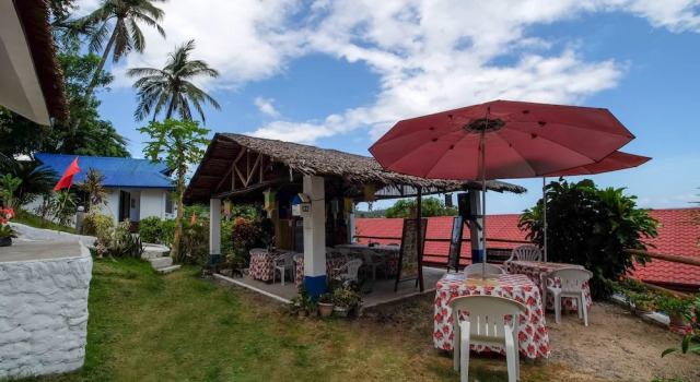 ZEN Rooms Sabang Beachview, Đặt Khách sạn Khách sạn ở Mindoro có chỗ đỗ xe, Bãi đậu xe