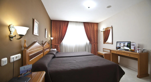 Семейный номер Standard Hotel NS Albolut