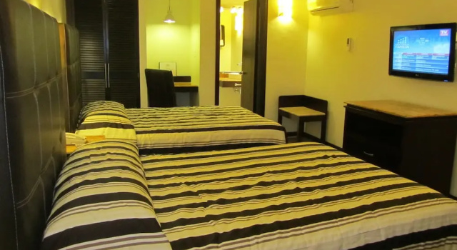 Четырёхместный номер Standard Hotel Colonial