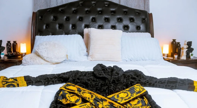 Low Cost Luxury Rooms, Buchen Sie Hotel Anokyi Western region