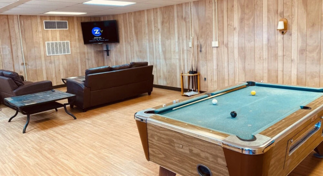 Signor Lodging Barnhart, Book Hotel Hoteller i Big Lake med parkering, Parkering