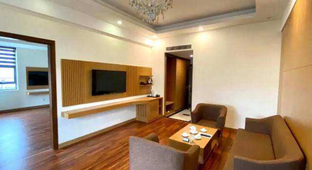 Люкс с красивым видом из окна Muong Thanh Quy Nhon Hotel