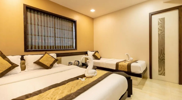 Трёхместный номер Executive с видом на город The Majlis Hotel - Near Taj Hotel Colaba