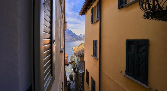 Коттедж Casa di Mezzo "Historic centre of VARENNA" Lake Como