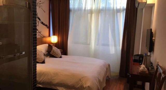 Suzhou Oriental Hotel Shizilin Branch, Book Hotel Suzhou 