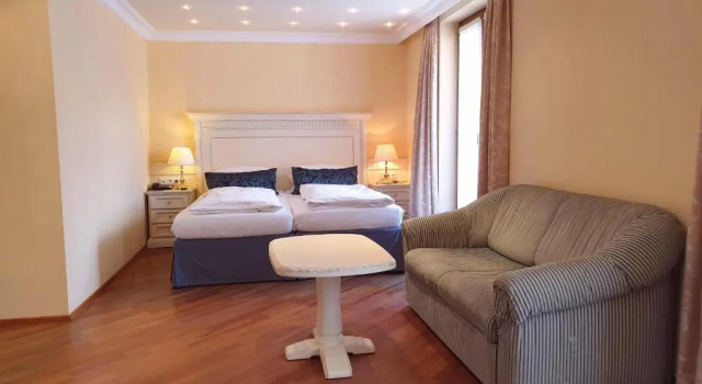 Двухместный номер Standard Hotel Strand Cafe