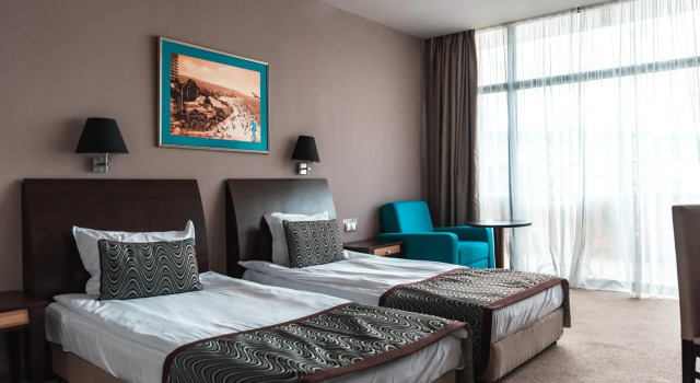 Astera Hotel & Spa with FREE PRIVATE BEACH, Забронировать Курортный отель Отели Золотых Песков 3 звезды, рядом с Поле для мини-гольфа, 3*