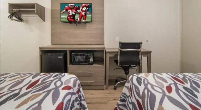 Четырёхместный номер Standard Red Roof Inn Fort Worth South