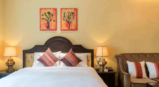 Номер Deluxe SHEIK ISTANA HOTEL CHIANGMAl