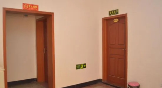 Wenxian Jincheng Hotel, Book Hotel Jiaozuo Henan