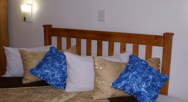 Airport Inn Bed and Breakfast
