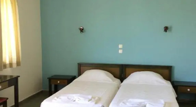 Elgini Studios, Rezerwuj Hotel Hotele w Retimno z parkingiem, Parking