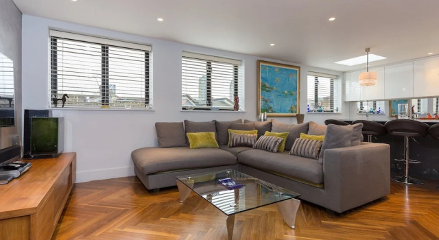 2 Bedroom Apartment in Kennington, Забронировать Апартаменты/квартира Лондон Большой Лондон, рядом с Миля тысячелетия