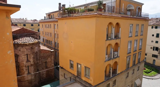 Napoleone Luxury Terrace, Забронировать Отель Отели Лукки с парковкой, рядом с Кафедральный собор Лукки, Парковка