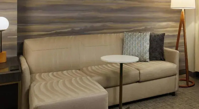 Четырёхместный люкс Residence Inn Bethesda Downtown