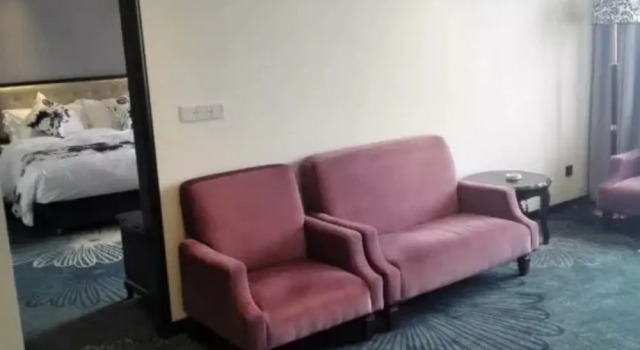 Номер Executive Chu Tian Yin Xing Hotel