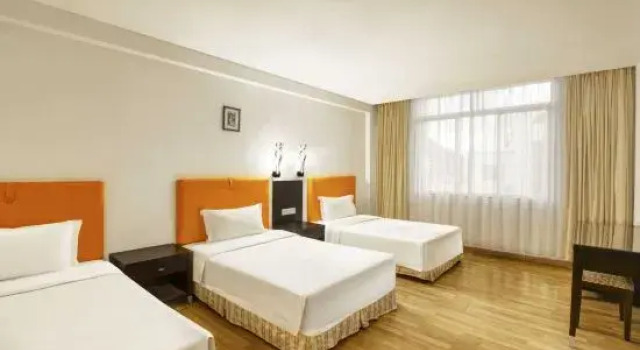 Трёхместный люкс Deluxe c 1 комнатой Jinkaixuan Hotel