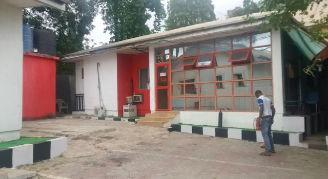 Revolution Suites, Prenota Hotel Hotel a Ibadan con parcheggio, Parcheggio