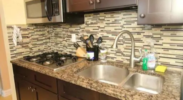 Rittenhouse Square 2BR Apartment, Забронировать Апартаменты/квартира Отели Филадельфии с парковкой, рядом с Chew Recreation Center, Парковка